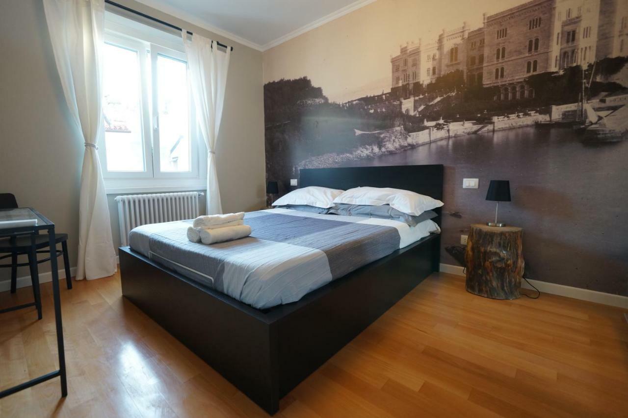 Garibaldino Rooms Trieste Bagian luar foto