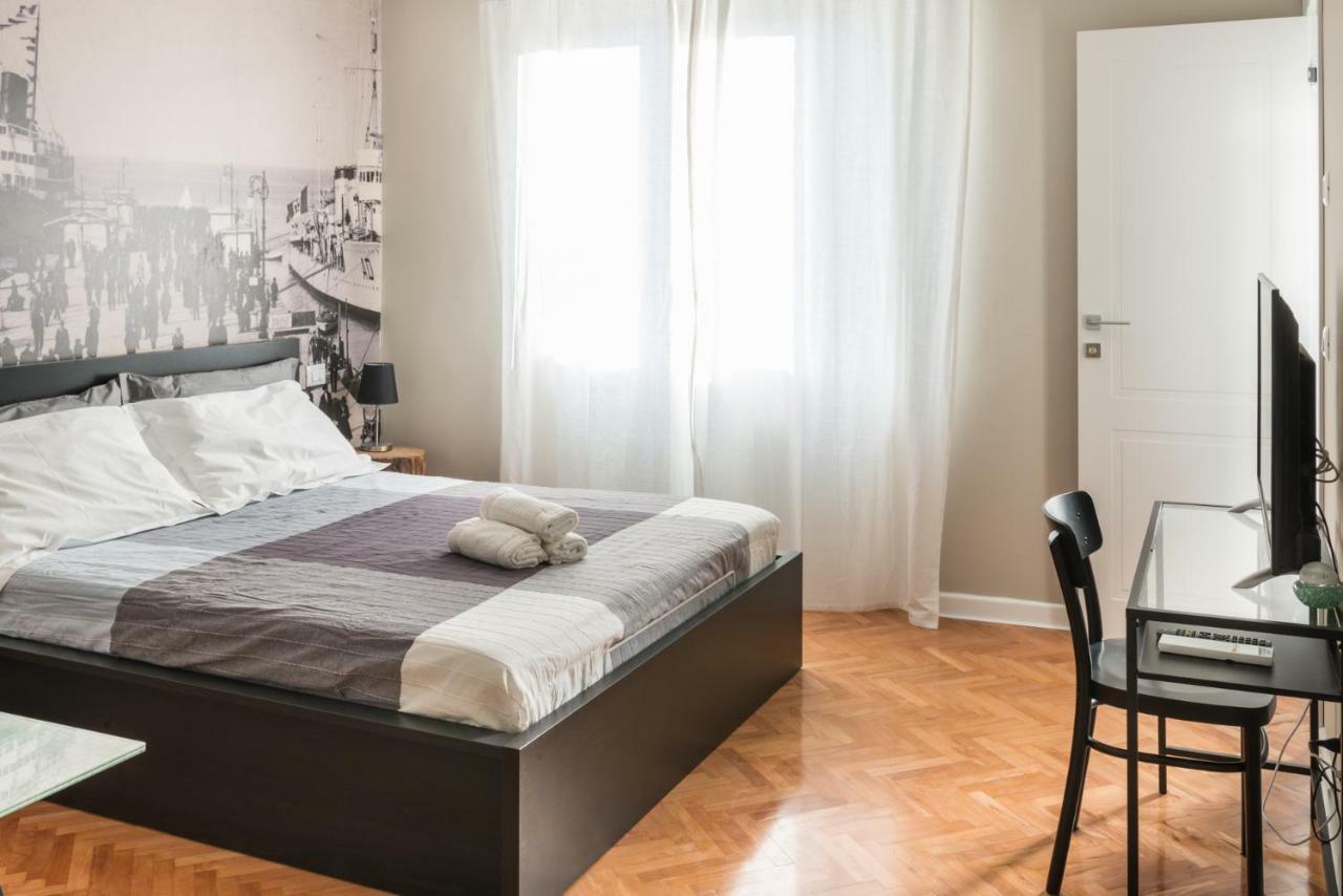 Garibaldino Rooms Trieste Bagian luar foto